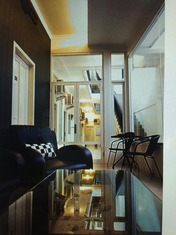 kos putri executive Image