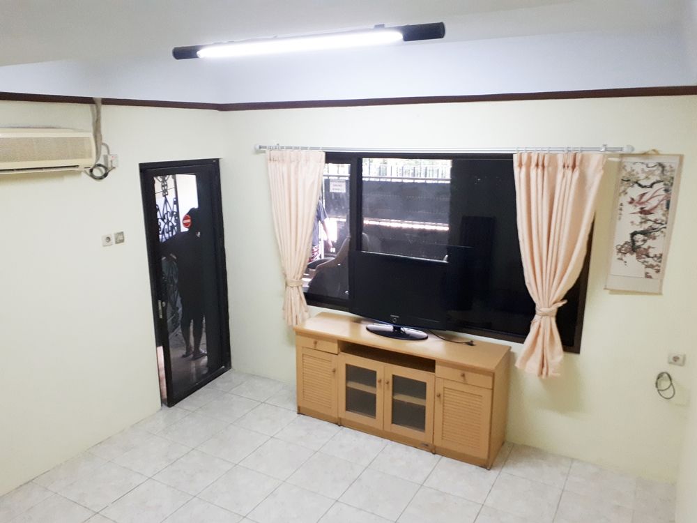 Kos Ratu Kamboja Image