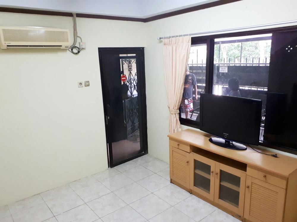 Kos Ratu Kamboja Image