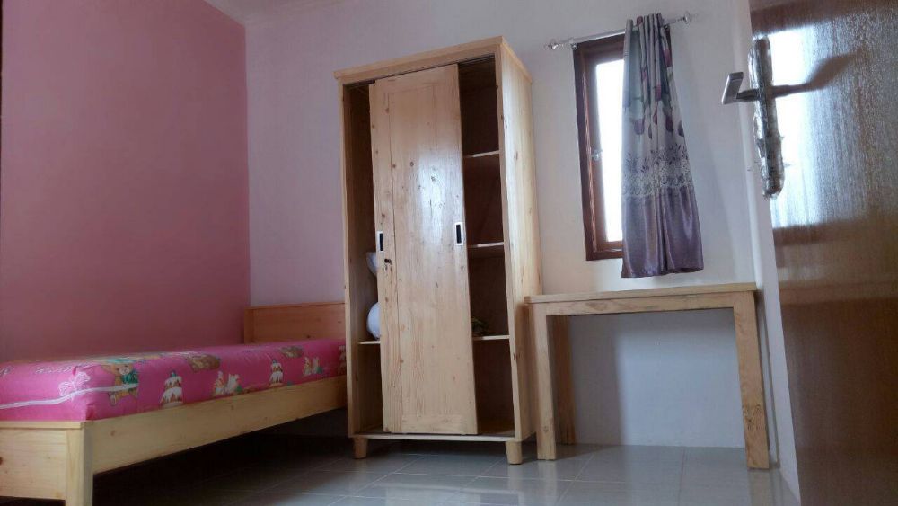 Kosan Wanita/Karyawati dan Pasutri Image