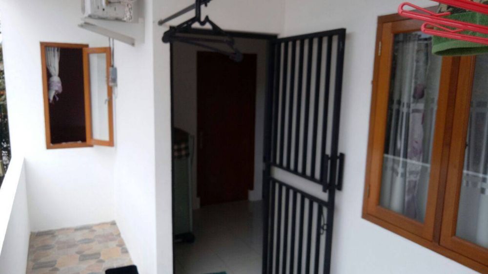 Kosan Wanita/Karyawati dan Pasutri Image