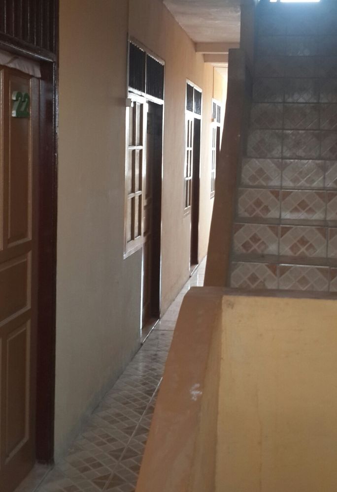 Kost 24 jam bebas jam malam khusus penghuni di ciledug tangerang Image