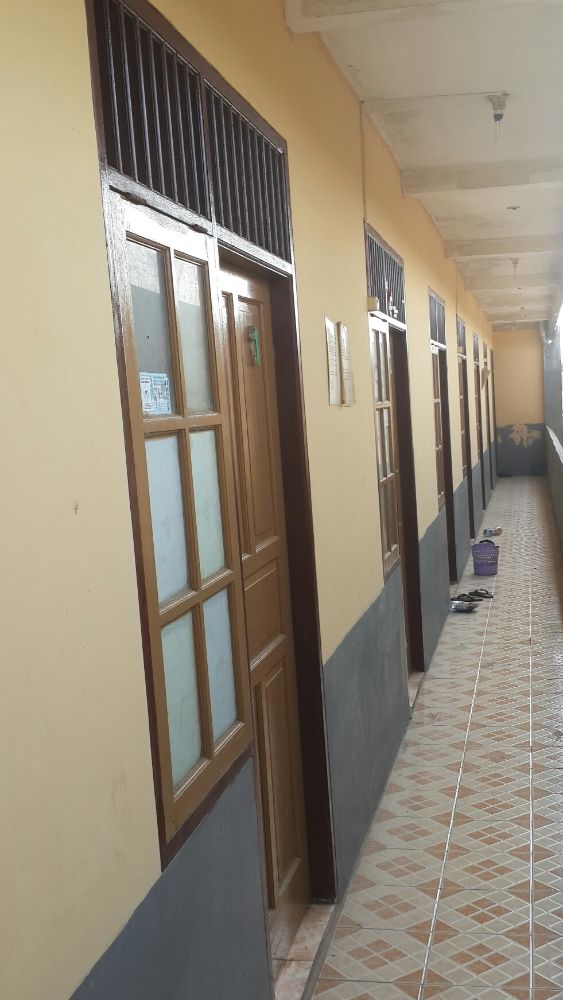 Kost 24 jam bebas jam malam khusus penghuni di ciledug tangerang Image