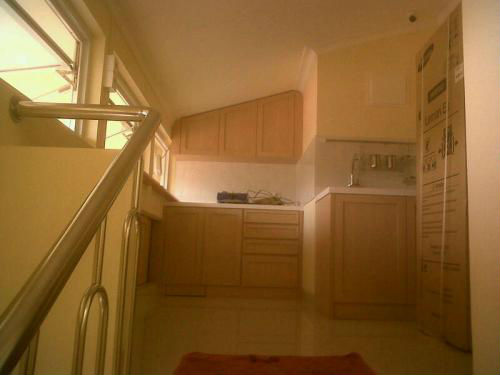 Kost Bangunan Baru Untuk Wanita di Pejompongan Bendungan Hilir    Sophilia House Image