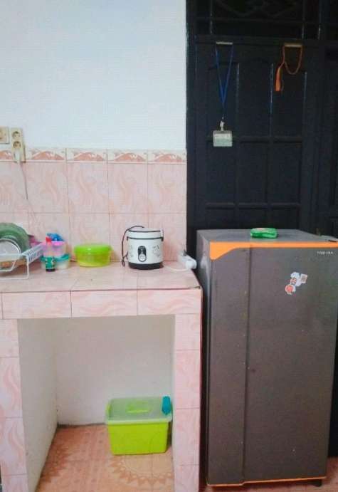 KOST Exclusive MURAH Image