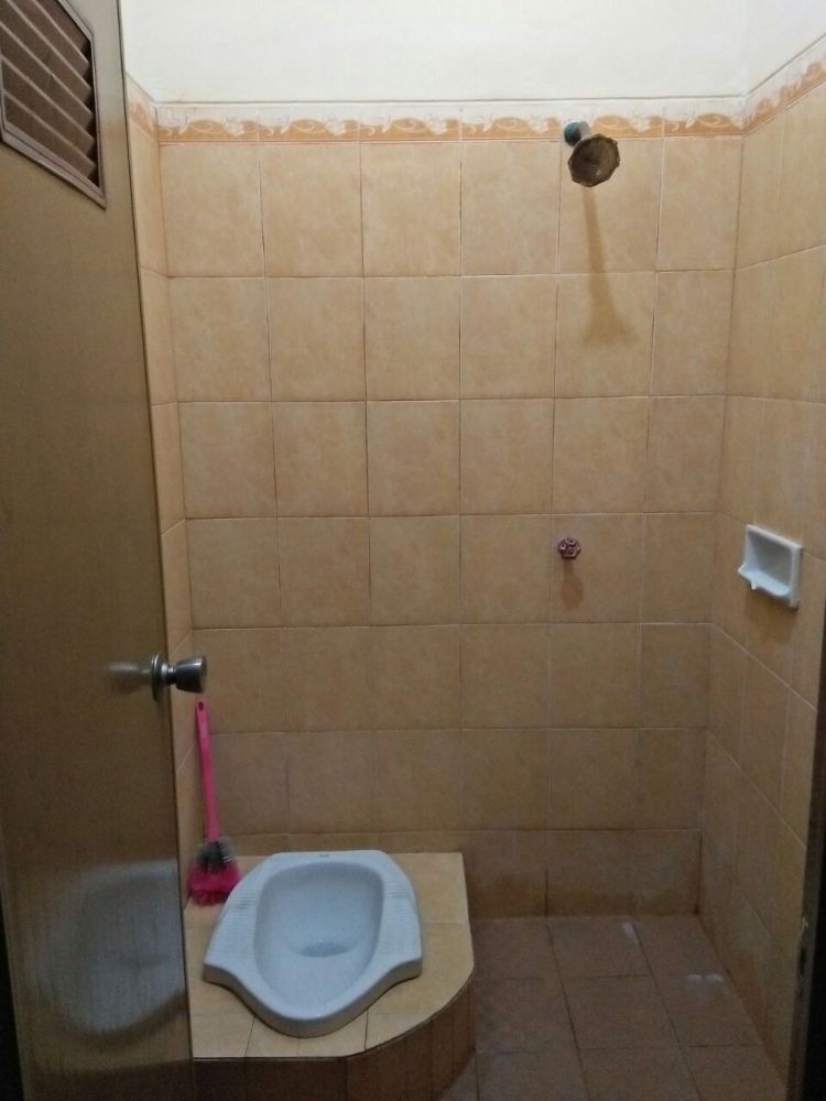 Kost Karyawati    Mahasiswi Semolowaru Surabaya Image