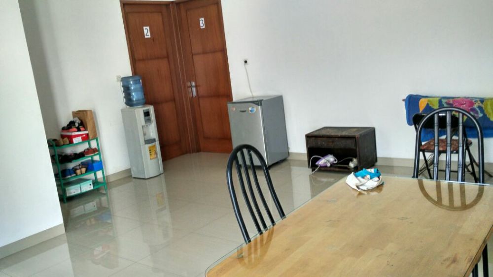 Kost khusus wanita Image