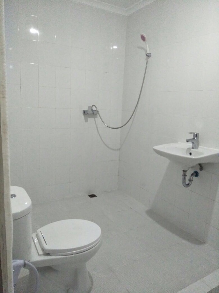 Kost komplit Di kunti Seminyak Bali Image