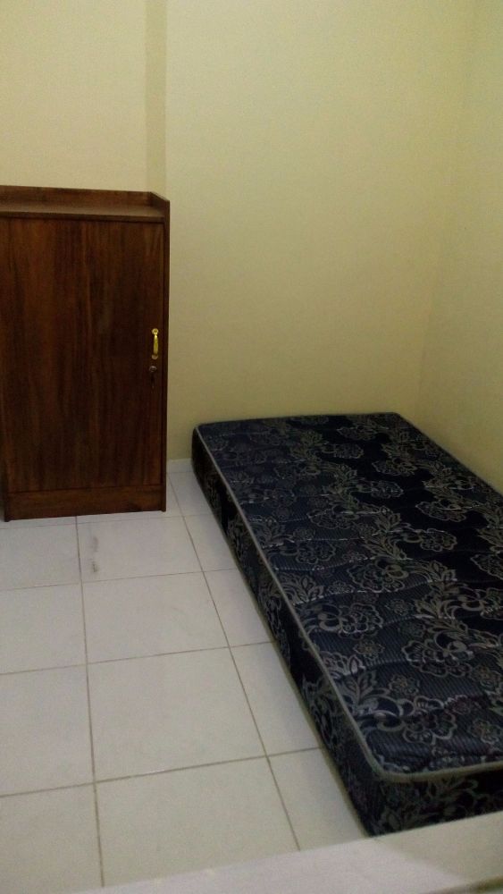 Kost murah dekat hotel Mercurre Galuhmas Karawang Image