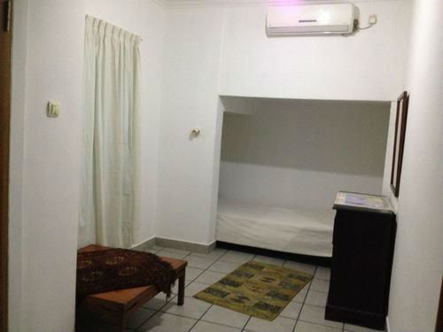 Kost Murah Dekat Kemang Untuk Pria / Wanita Image