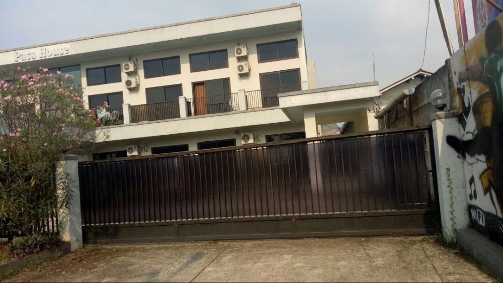 Kost Pats House Image