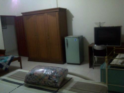 Kost Pria / Wanita / Suami Istri di Duren Tiga Jakarta Selatan    Kost Ibu Siska Image