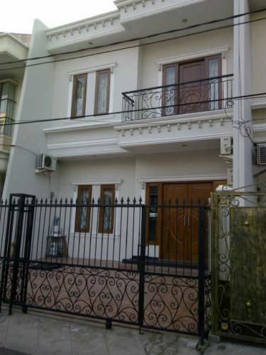 Kost Pria / Wanita / Suami-Istri di Kelapa Gading Elok Timur    Gading Elok Residences Image