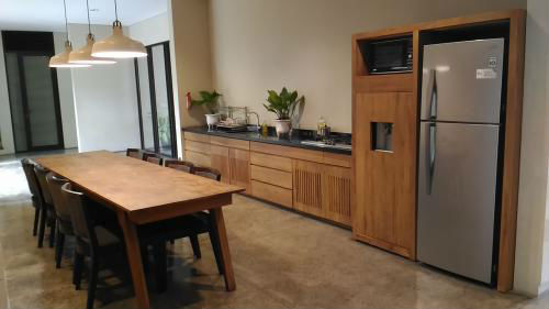 Kost Pria / Wanita di Tangerang (Terdekat Dengan UPH Karawaci)    The Heritage Image