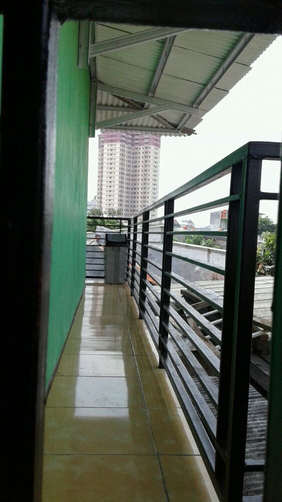 KOST PURI KEMBANGAN JL.H MADING JAKARTA BARAT Image