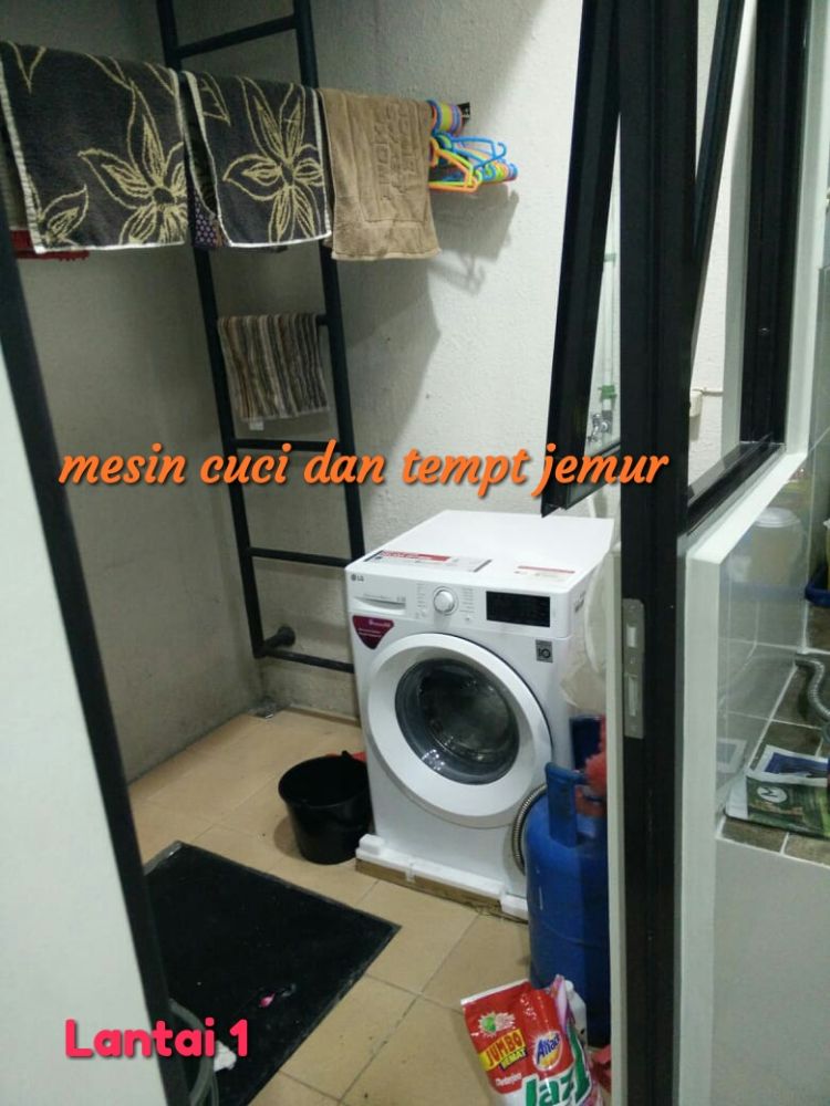 Kost putra dan putri Image