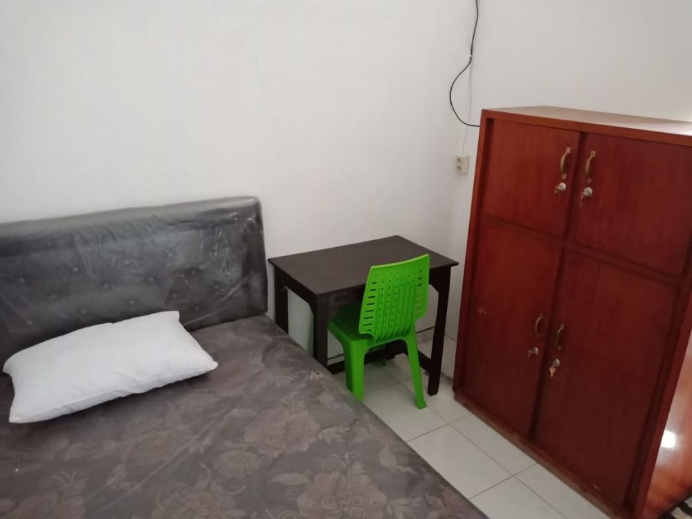 Kost Putri Mahasiswi / Karyawati dekat kampus UB Polinema ABM Image