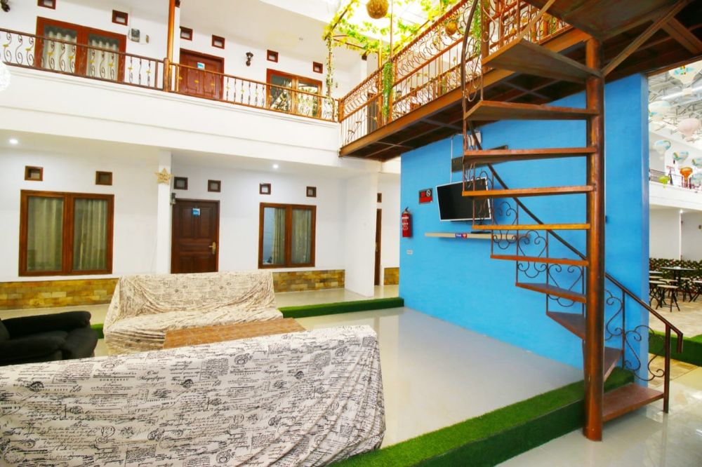 KOST SKY GARDEN Image