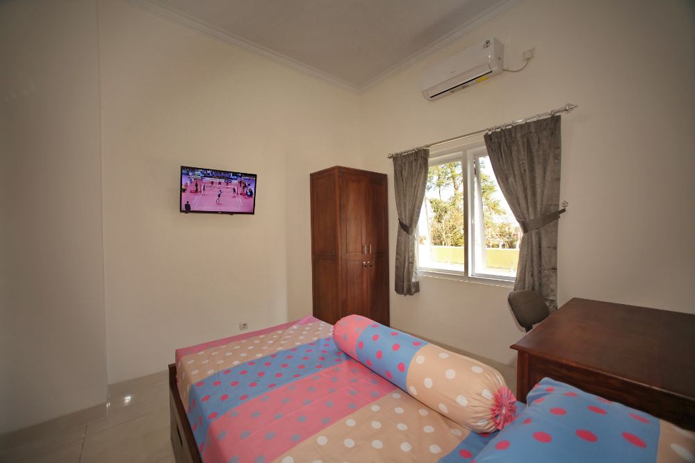 Kost Wanita Jenengan Image