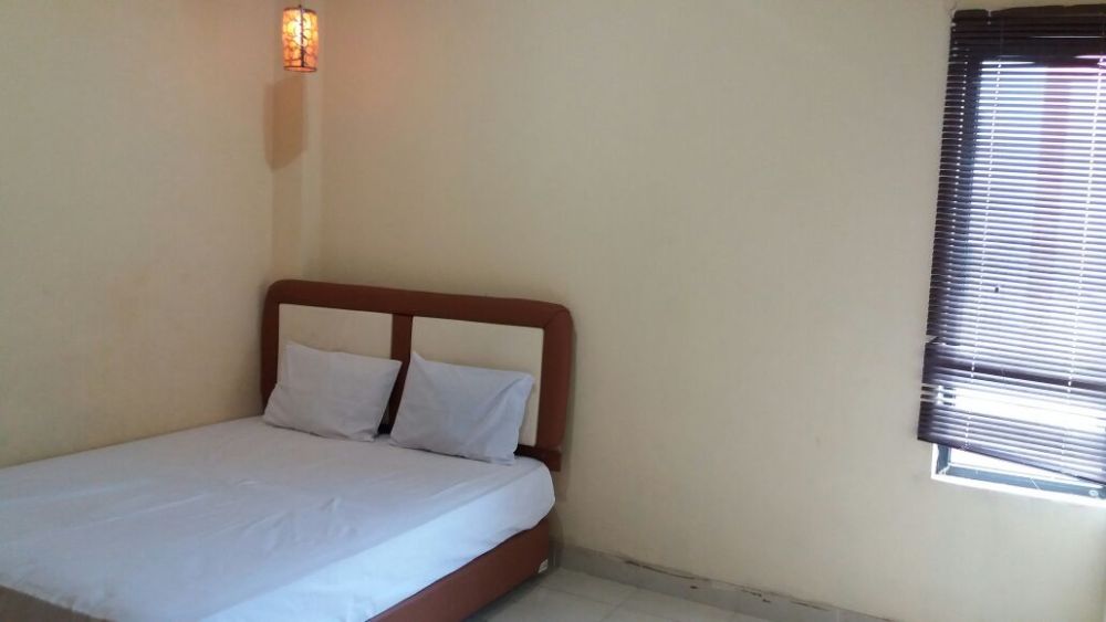 Muvi PLace Kost Image