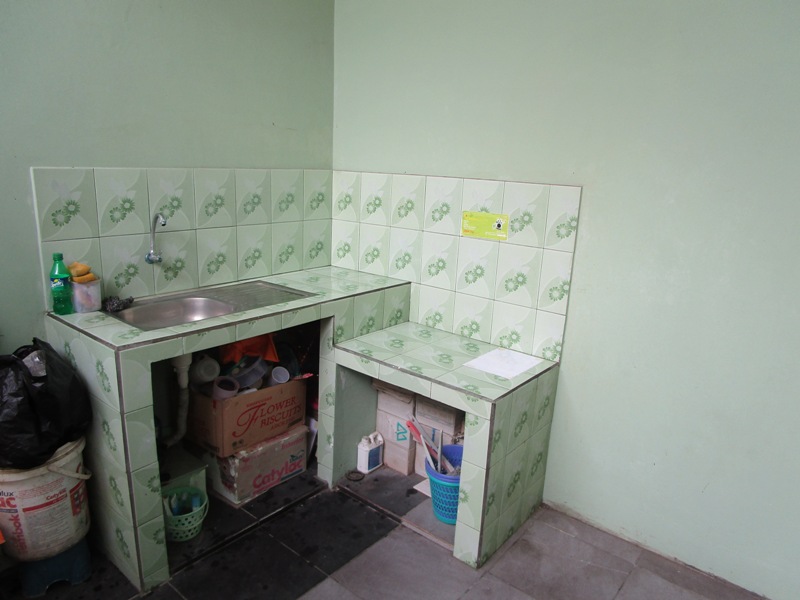 Olivia Kos Putri Exclusive Murah Dekat UNS Kentingan Solo Image