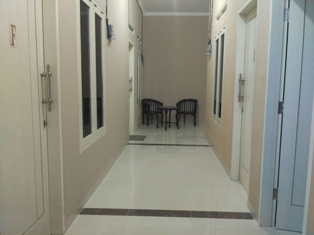 Pondok Kost El  de Di Lingkungan Transyogi (Alternatif Cibubur    Cileungsi) Image