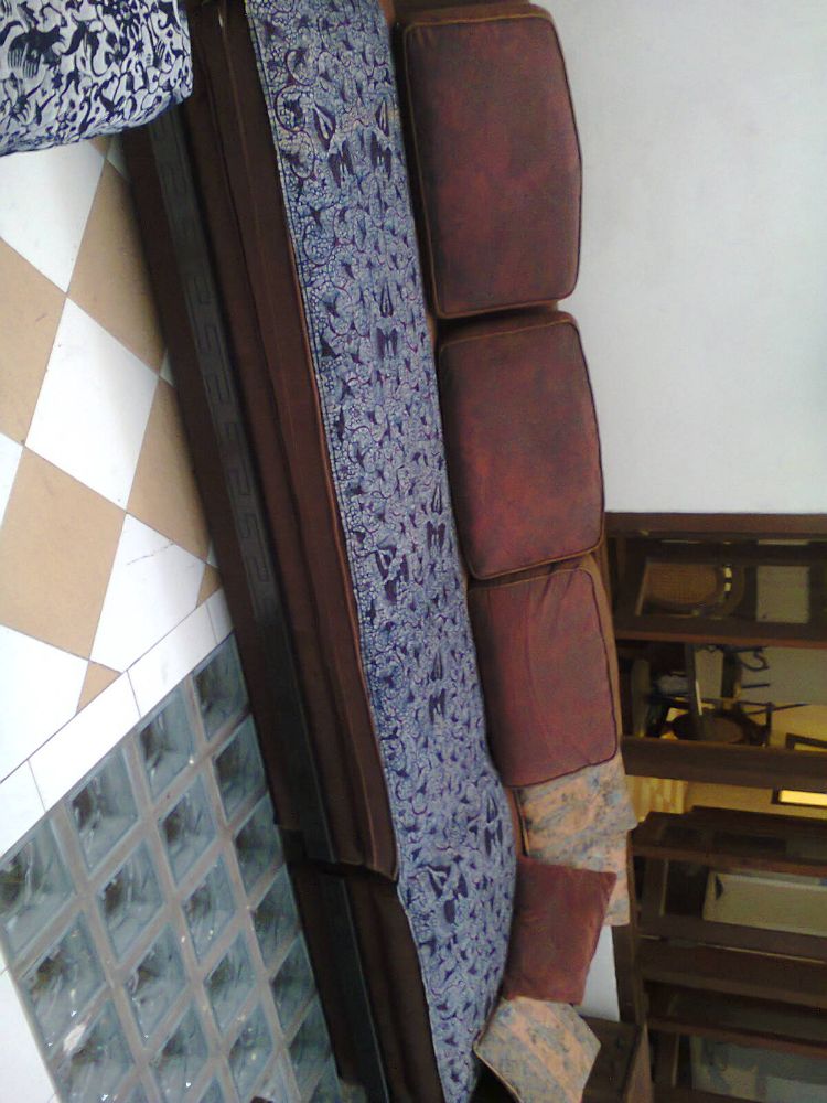 Promosi Kmr Tidr 35m2 only 3.5 Jt incl Km Mnd dlm lengkap Hot Shower plus Balkon teras eklusif U/ Kos Wanita Image