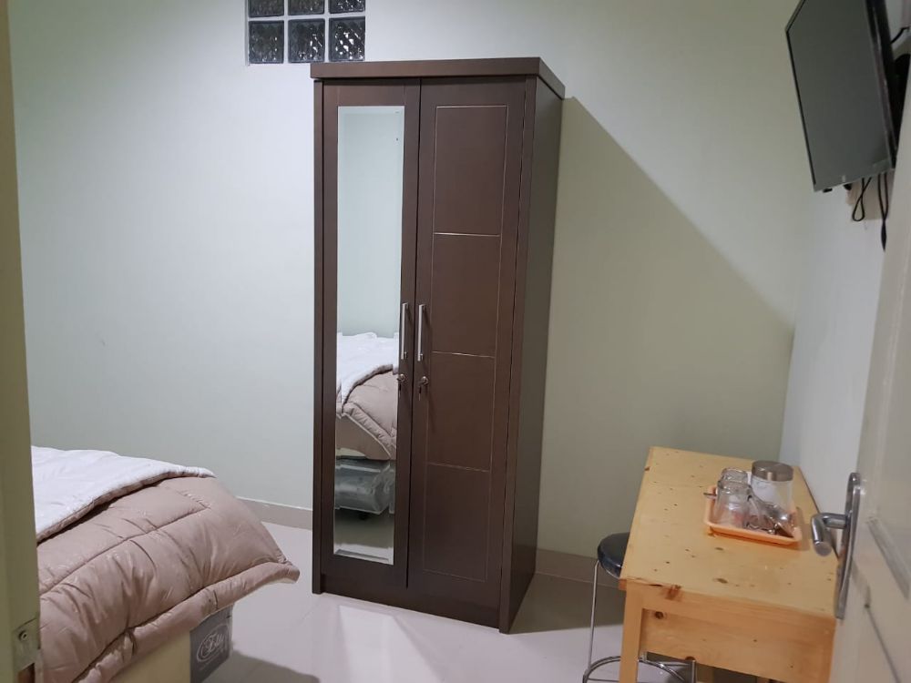 rumah kos yolan ciracas jakarta timur Image