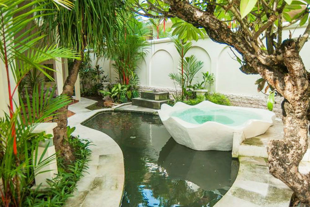 Sun Rise Villa Seminyak Bali Image