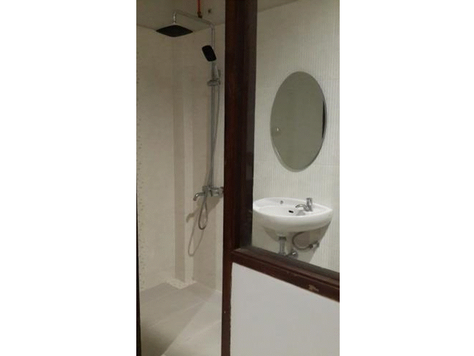 Tempat Kost Harian / Bulanan Dekat Bank DKI dan Istana Image