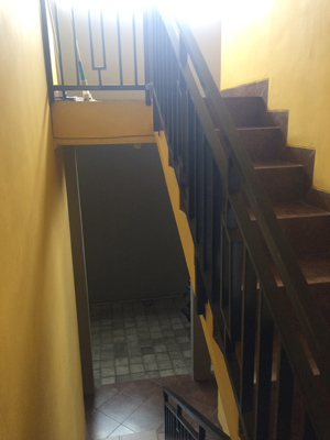 terima kost cewek eksekutif Image