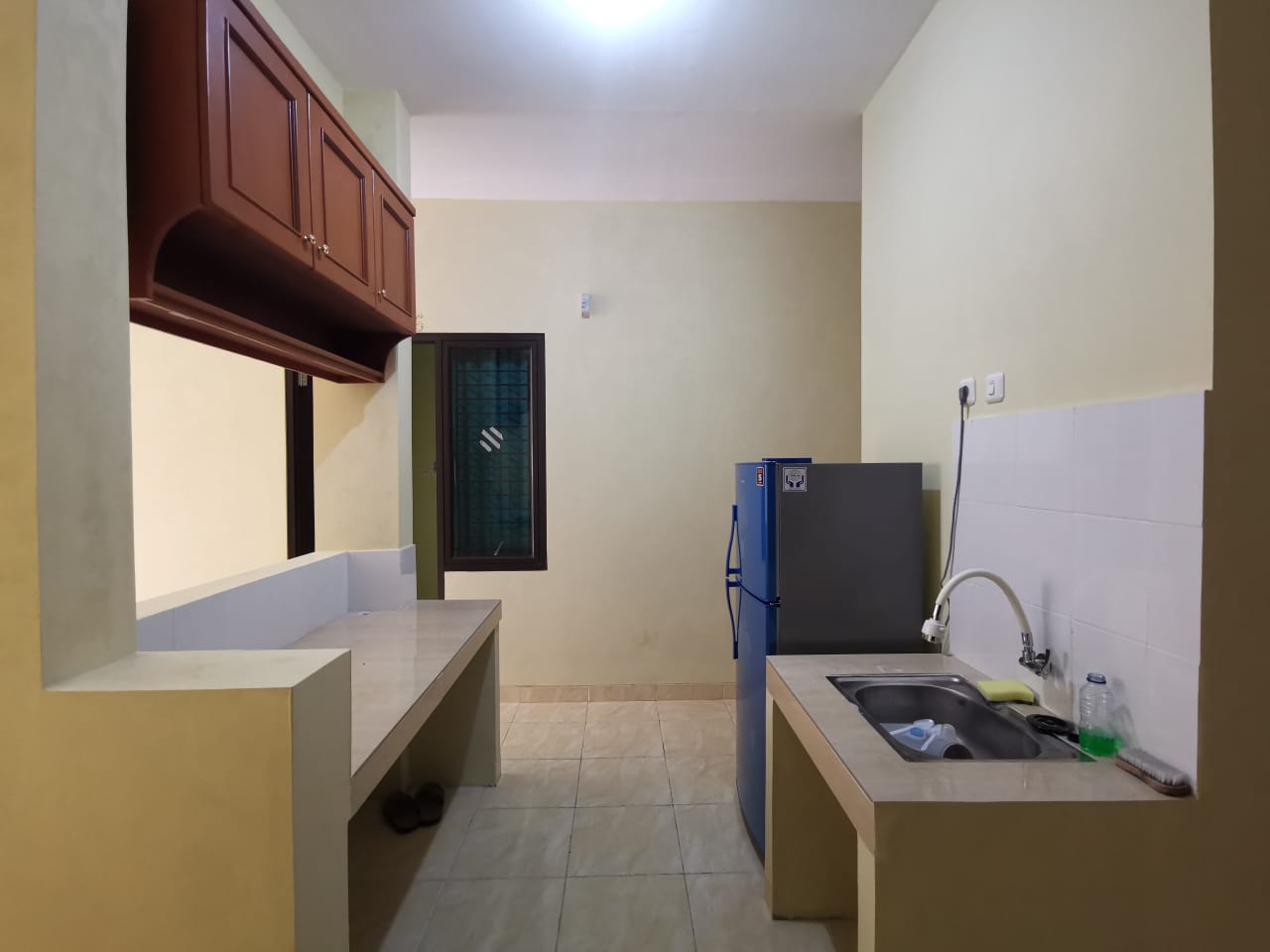 Terima Kost Putra / Karyawan / Mahasiswa & PASUTRI    AC dan Non AC dekat Gunadarma dekat UI DEPOK Image