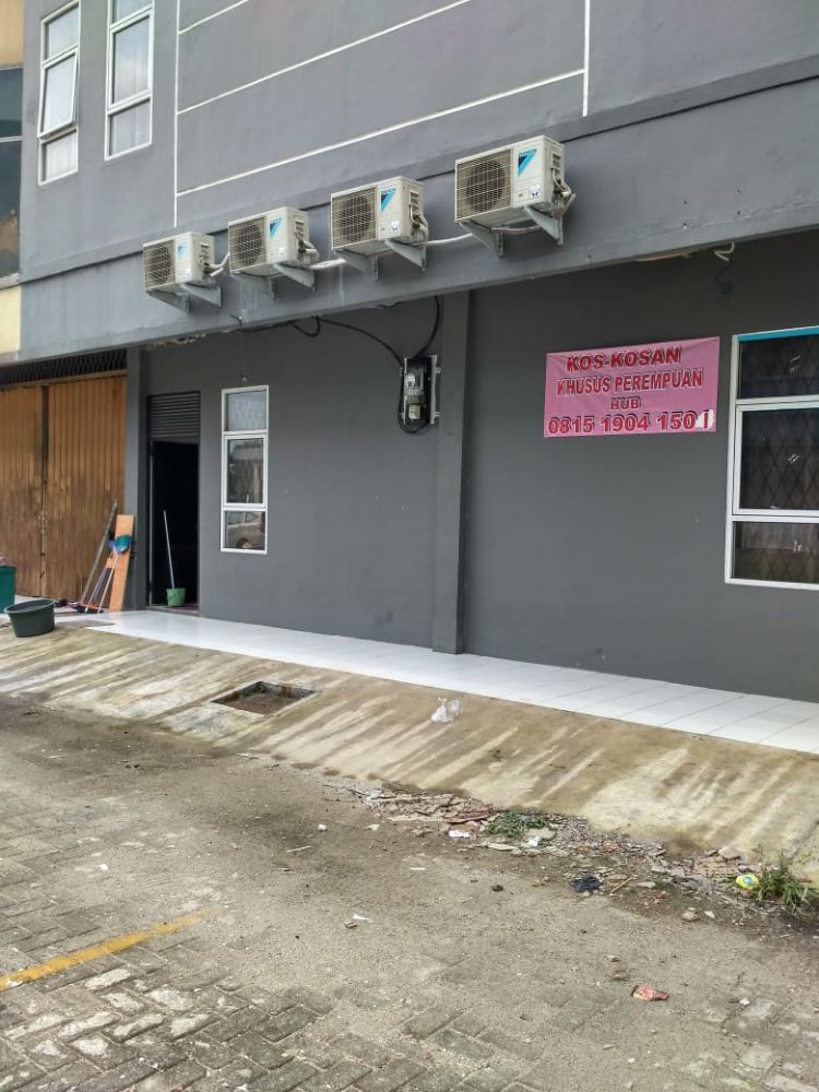 terima kost putra / putri Image