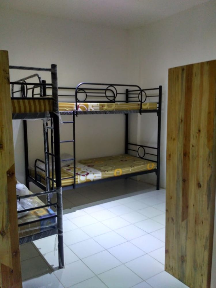 terima kost putra / putri Image