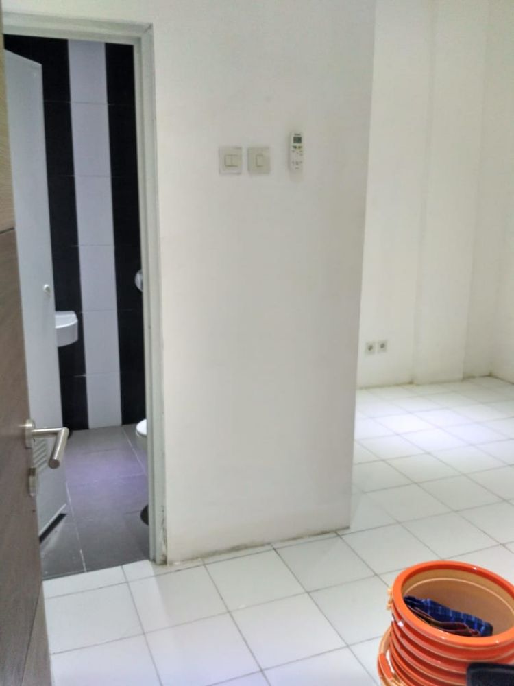 terima kost putra / putri Image