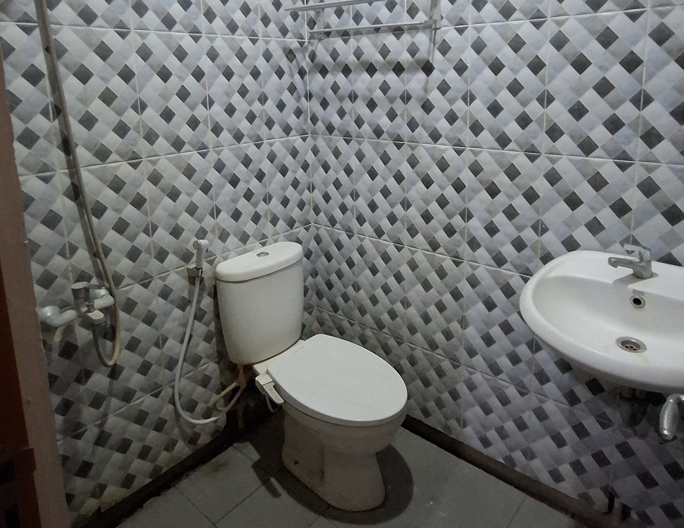 Djuragan Kamar - ZAHRA KOST EXCLUSIF - SETURAN Image