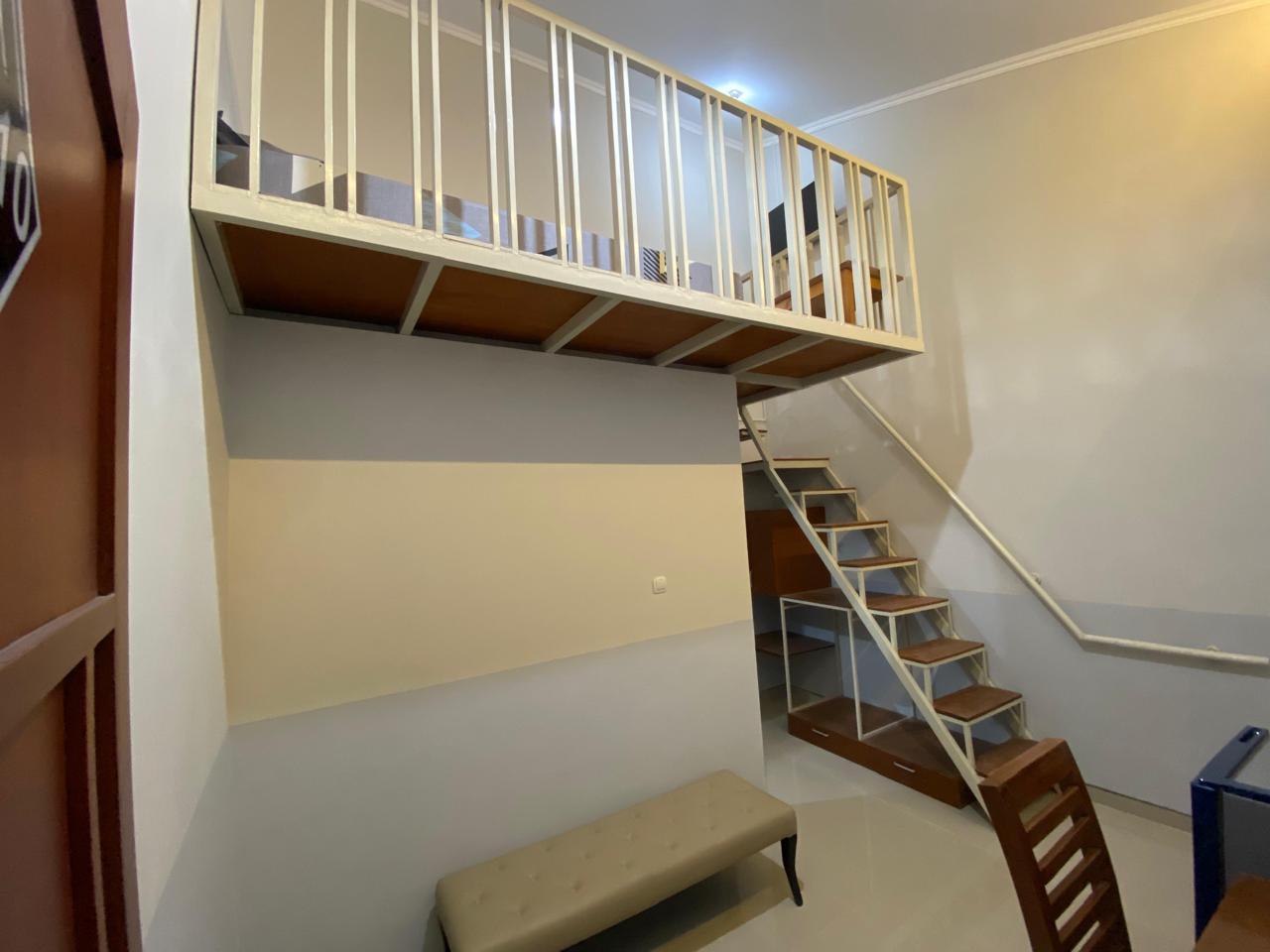 Djuragan Kamar - Sumber OIKOS Image