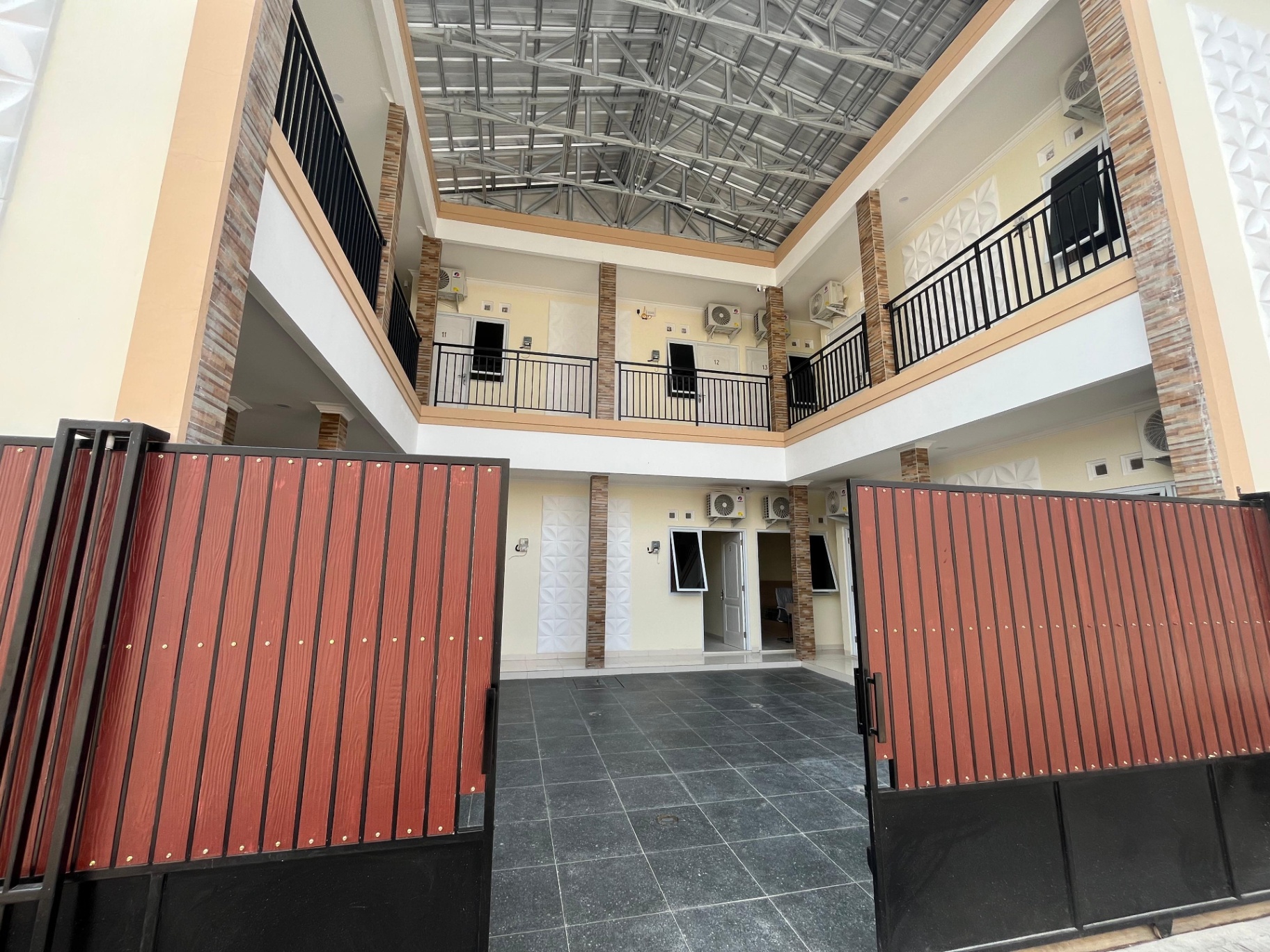 Djuragan Kamar - Kost Putra Dinke Image