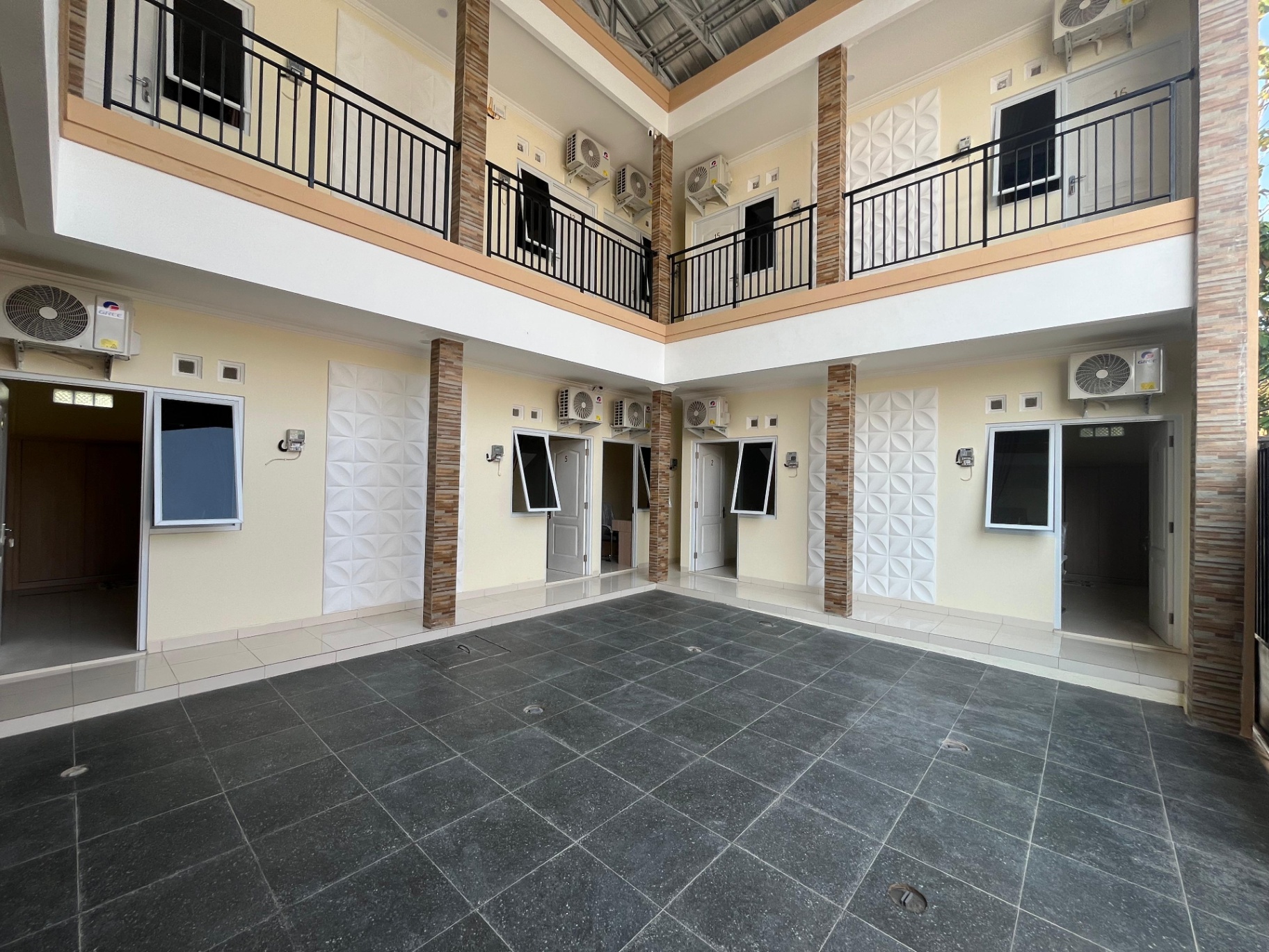 Djuragan Kamar - Kost Putra Dinke Image