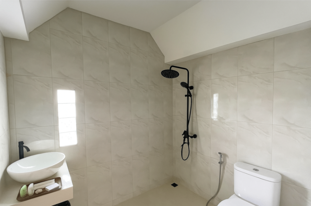 Djuragan Kamar - Pucuk Matahari Stable Image