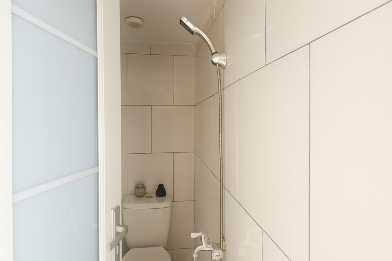 Djuragan Kamar - Kost Finch VI Mezzanine Image