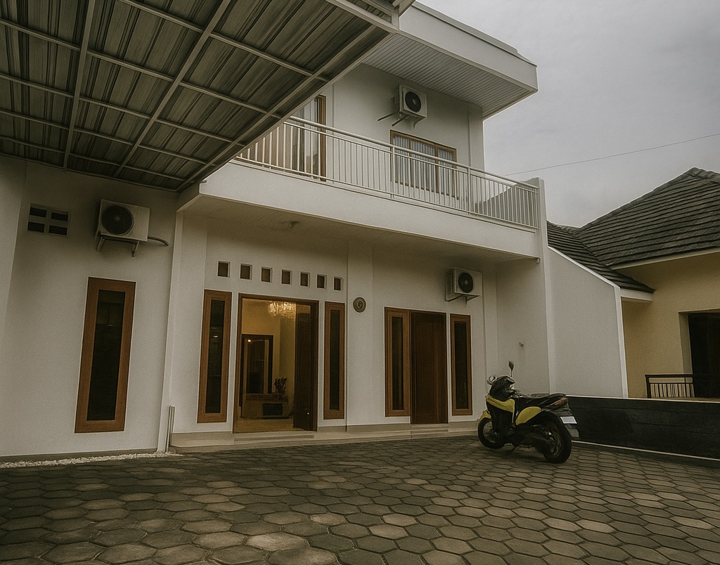 Djuragan Kamar - Gaharu Villa Jogjakarta Image