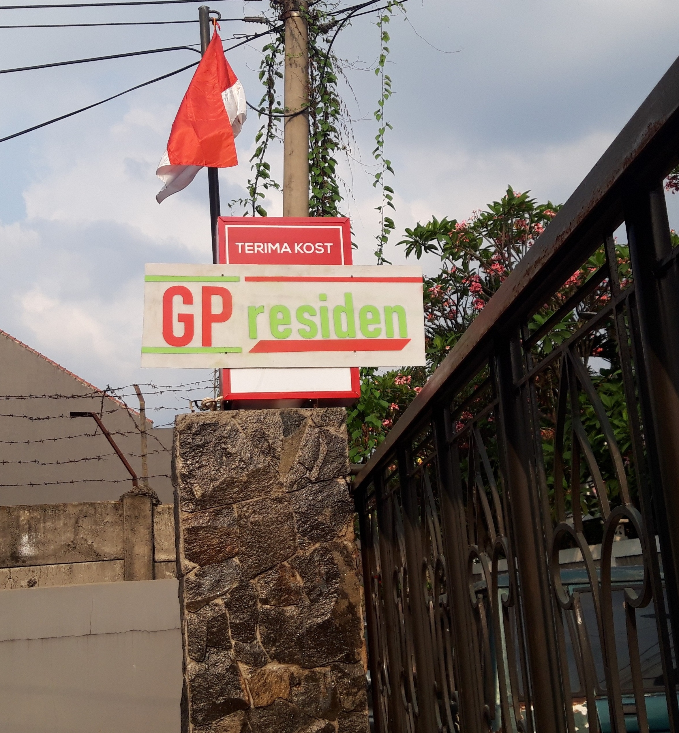 Kost Serpong GPresiden Image