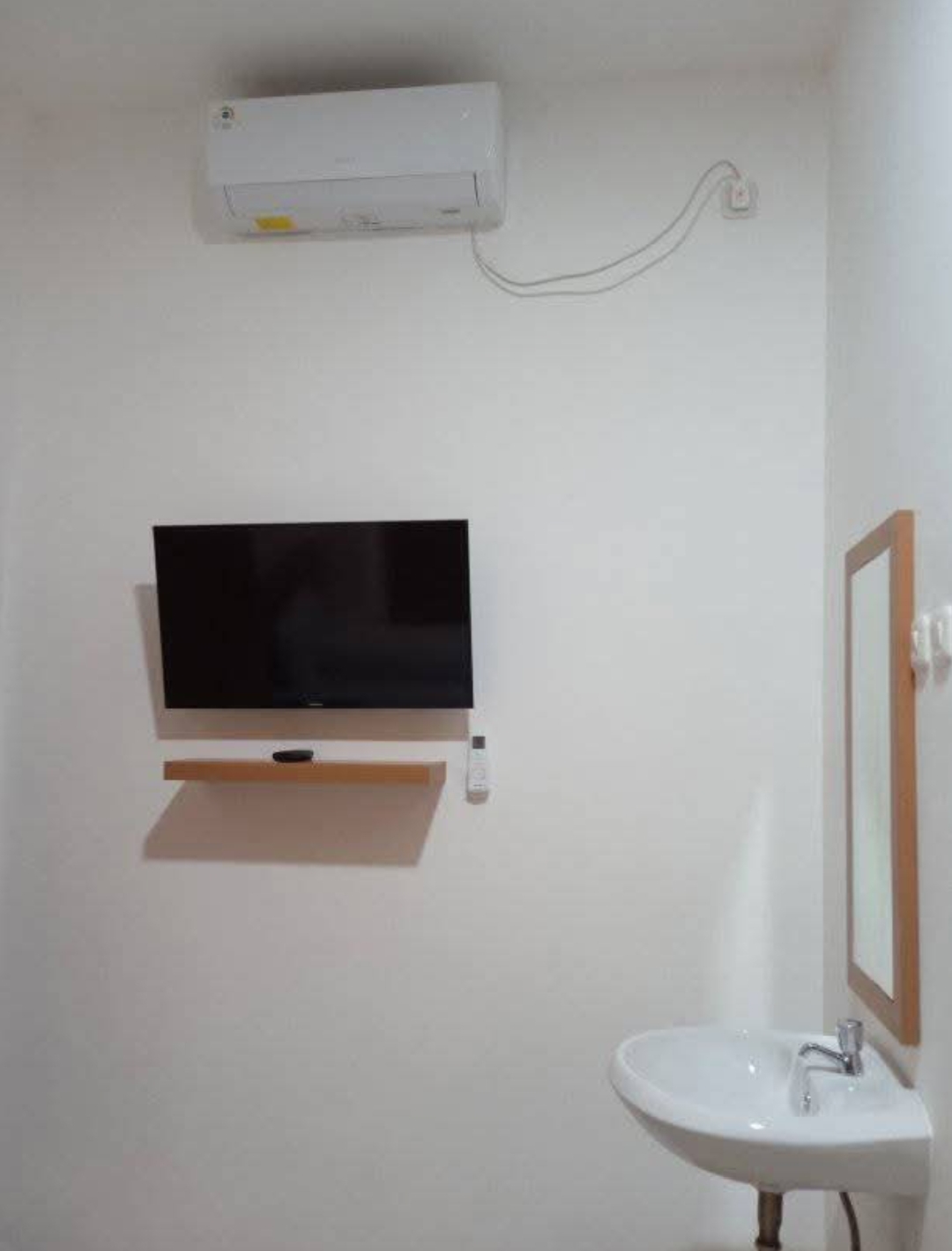 Kost putri kalinara Image