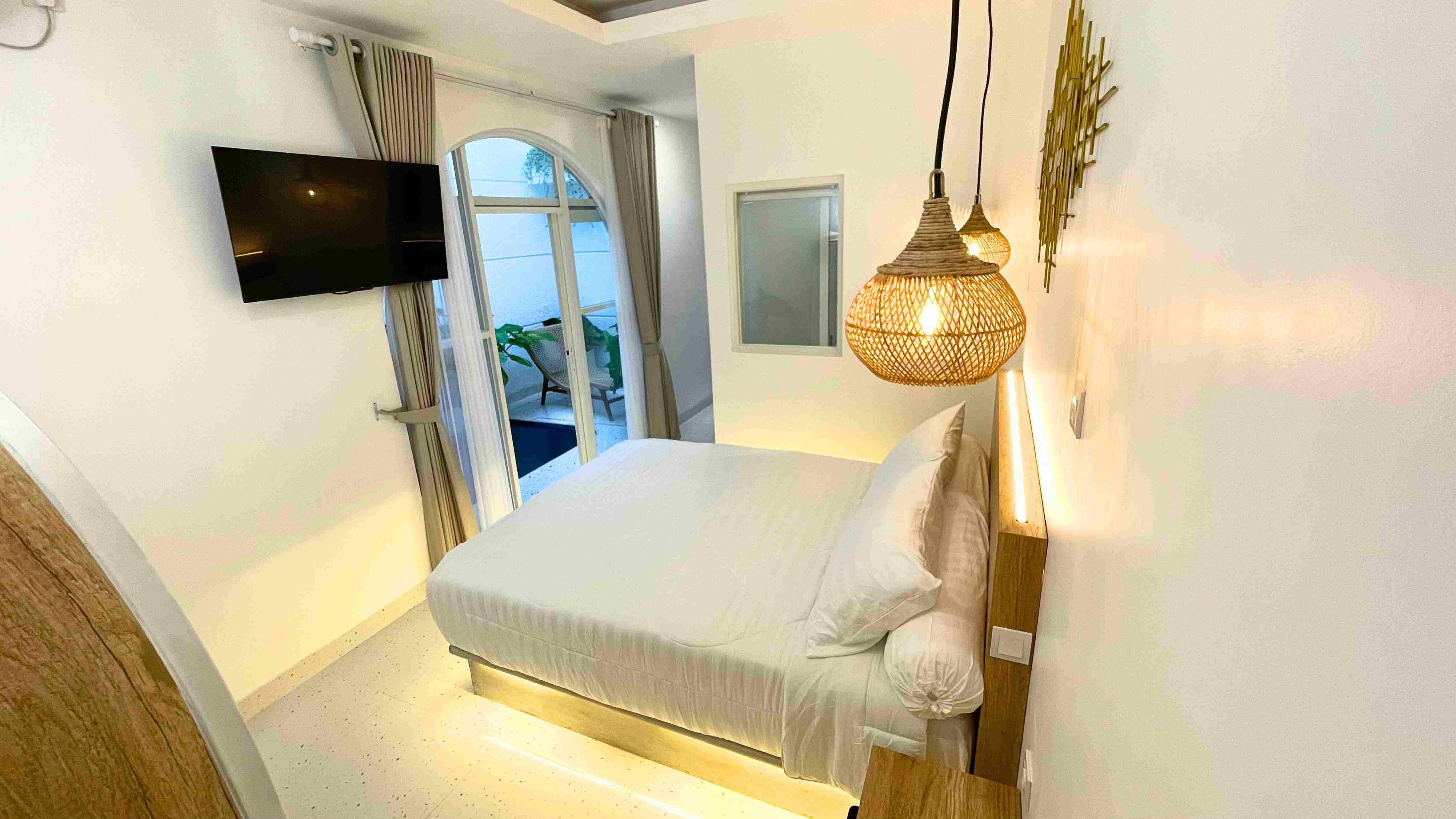 Djuragan Kamar - D'kraton Villa by Dparagon Image