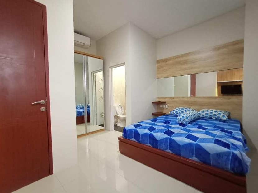 Dzawani Kost Metro Image