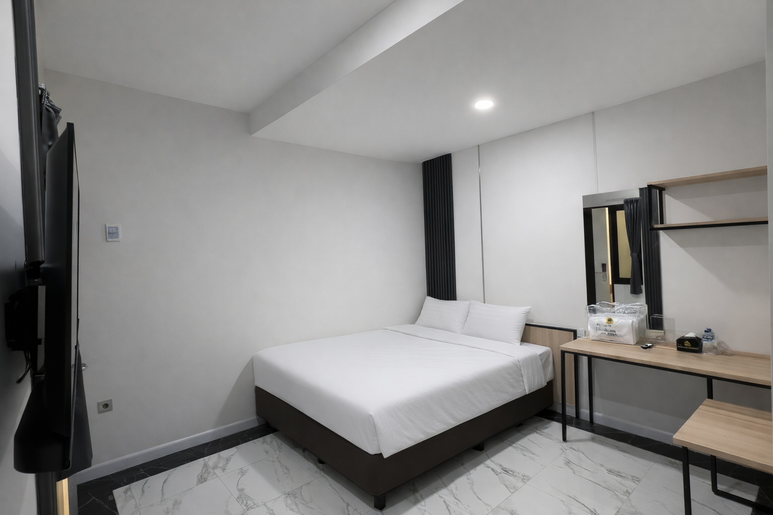 Djuragan Kamar - Amalfi Papandayan Image