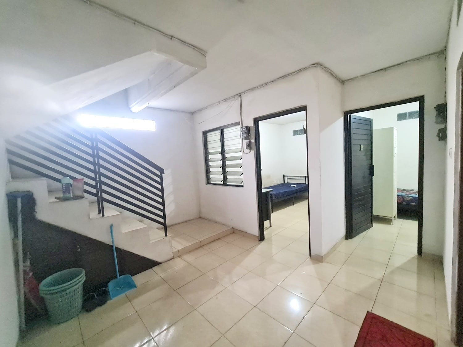 Djuragan Kamar - Kost Karang Rejo 90 AC dan non AC murah dan bersih Dekat Unika Semarang Image