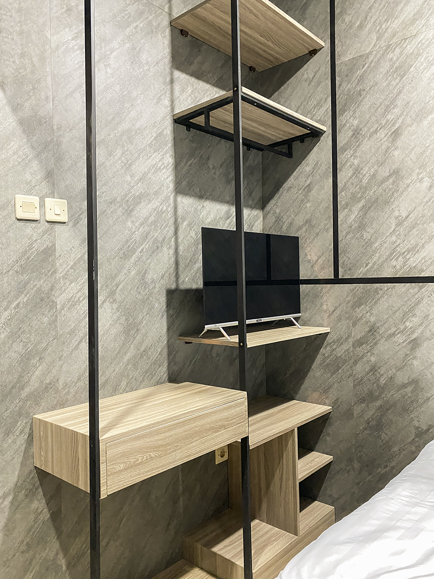 DJURAGAN KAMAR SUHAT Image