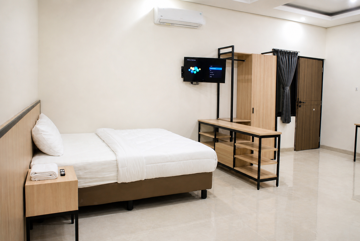 Djuragan Kamar - LABUHAN Image